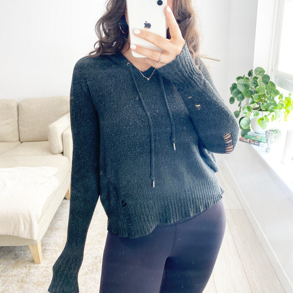 American Eagle Black Fuzzy Distressed Hoodie Size Small